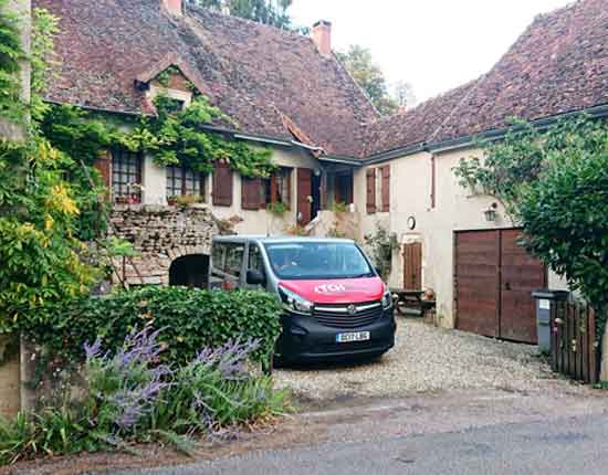 Why Choose Auto Surefit Minibus MOT?